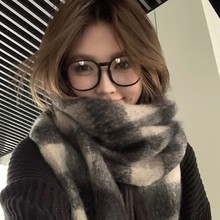 黑白格子围巾女冬季高级感加厚仿羊毛绒围脖保暖美式棕色情侣披肩