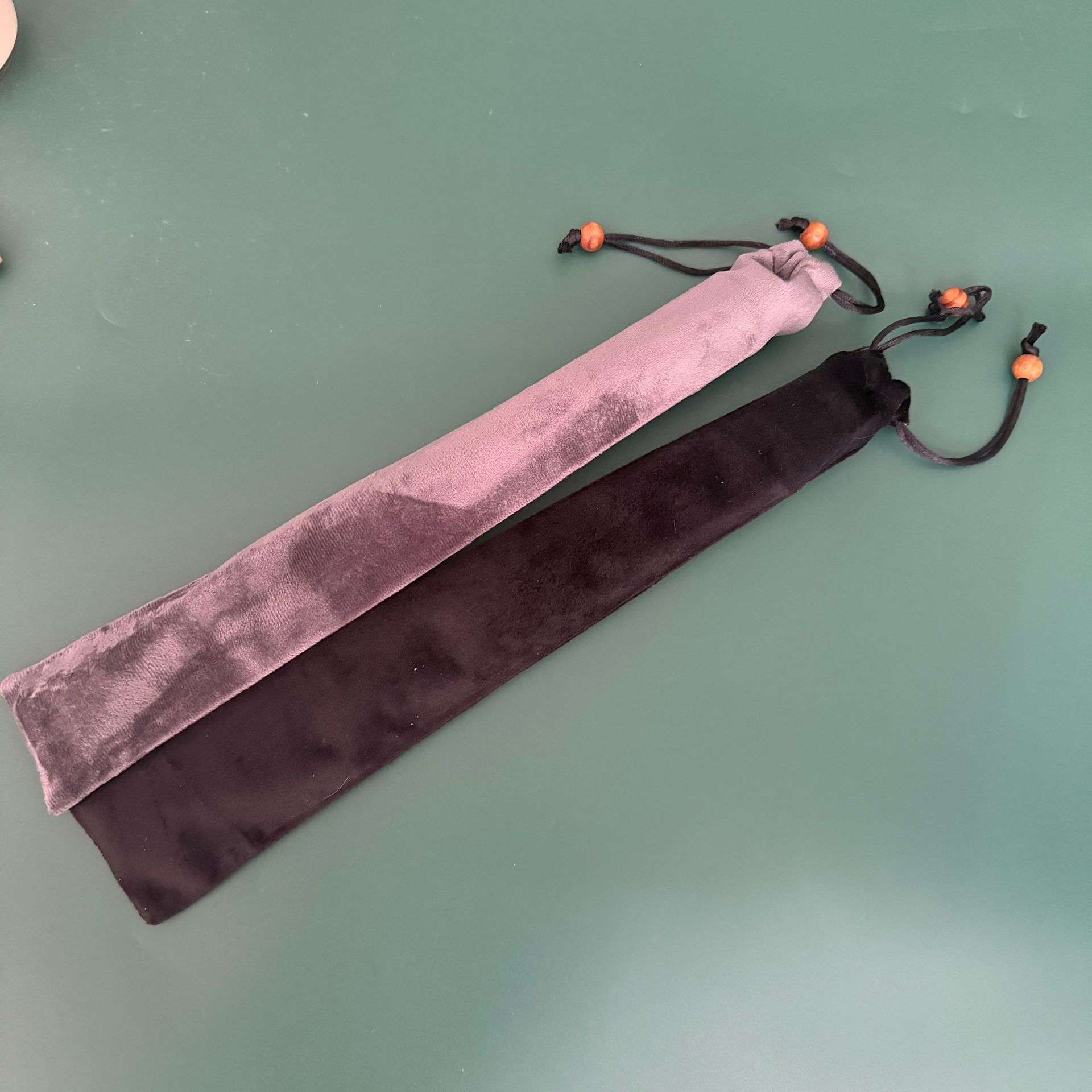 팬 커버 그레이