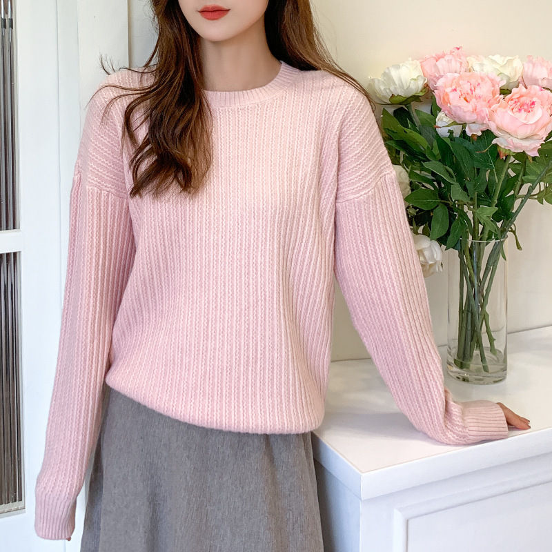 New Spring and Autumn Women's Knitted Base Shirt Lazy Style Loose Long-sleeved Korean Style All-match Sweater Pullover Top Clearance