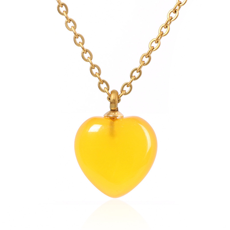 Conjunto de joyería europea y americana Collar de piedra natural en forma de corazón Pendientes de amor Verano femenino Advanced Sense No se desvanece Joyas de acero de titanio