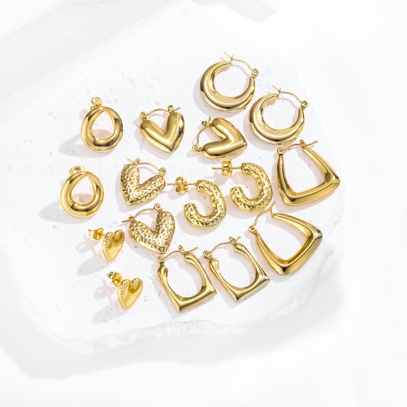 11g Weight 304 Stainless Steel Ear Needle Material Ear Studs Classification 1 Pair Quantity Holiday, Daily Occasion 304 Stainless Steel Material Heart Shape Pattern All Seasons Season Women's Gender Plating Design Simple Style Style 1 Pair Simple Style Heart Shape Plating 304 Stainless Steel Ear Studs 无