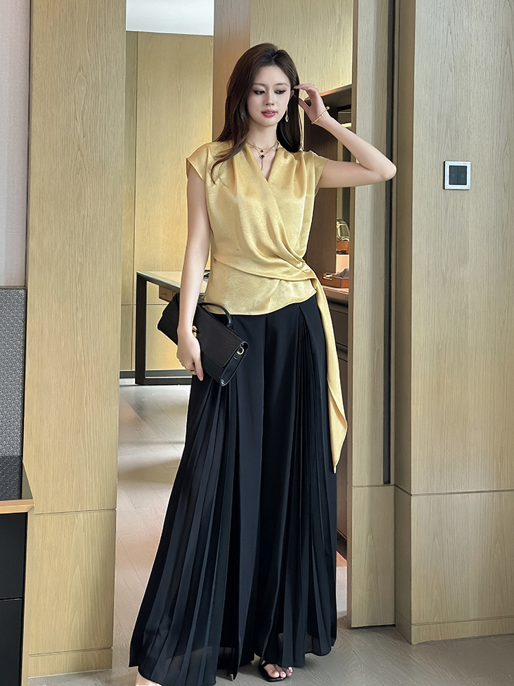 Áo sơ mi nữ cổ chữ V thắt nơ, tay ngắn, thắt eo phong cách Âu Mỹ — Vàng nghệ