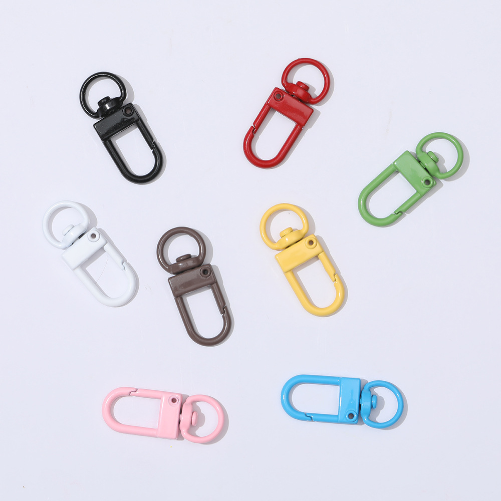Suministro directo de fábrica llavero de aleación DIY color hebilla de camarón 3 puntos pequeña puerta hebilla colgante al por mayor rollo de pintura pequeña hebilla de 8 palabras