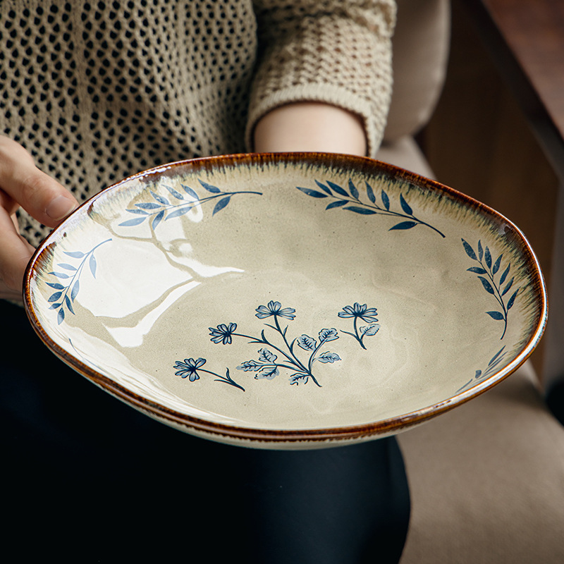 Hermoso plato de hoja de loto de 9 pulgadas, plato de ensalada de alta gama, plato hondo de cerámica de forma especial para exportación transfronteriza