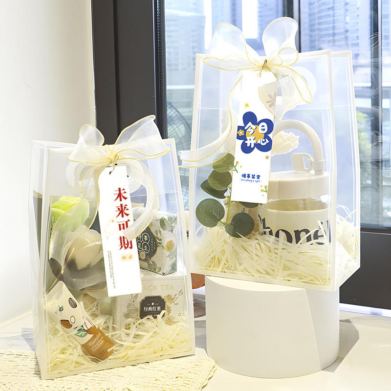 Nueva bolsa de regalo transparente PP bolsas de regalo de plástico regalo de cumpleaños regalo de San Valentín bolsas de mano de alta calidad