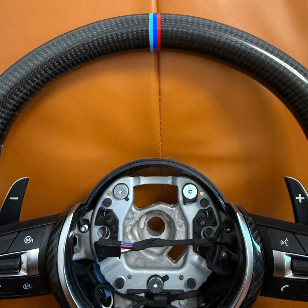 Suitable for Bmw 1234567 Series F10F30G20G30 Carbon Fiber Sports Flat-Bottomed Car Steering Wheel