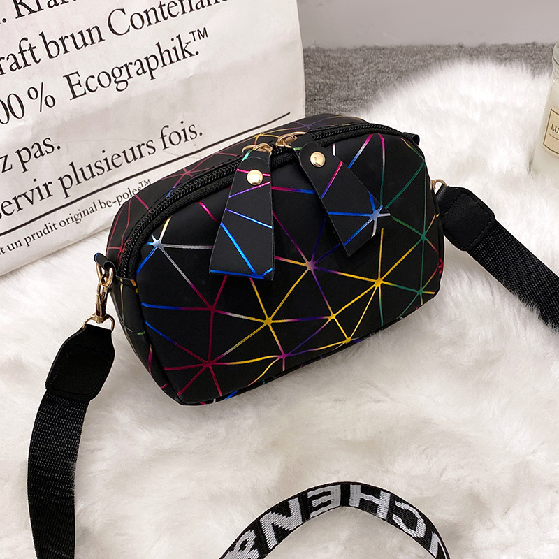 Bolsas de maquillaje de niñas 2023zljm bolsas de comercio exterior bolsas de hombro de impresión de mujer bolsas de hombro de moda anchas bolsas de mujer image 10