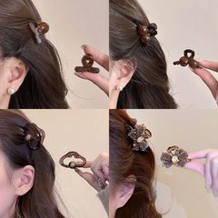 2025新型のフルドリルの蝶結びは女性の気質のハイエンドの王女の髪を挟みます。