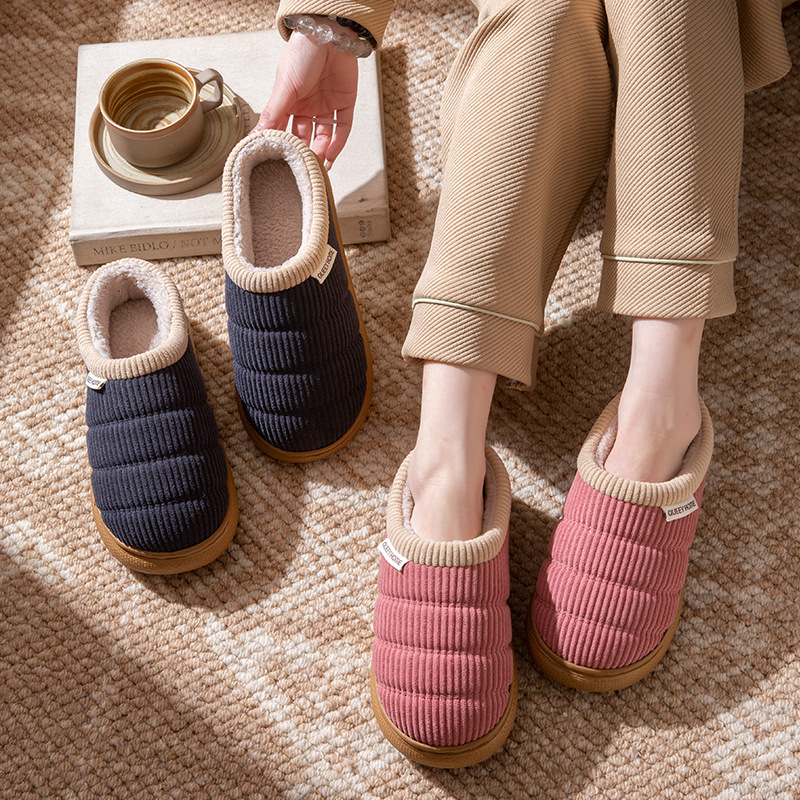 Pantoufles en coton pour femmes, chaussures de confinement d'hiver avec talons, nouvelle maison d'intérieur pour couple, chaussures chaudes en coton en peluche, automne et hiver 2026