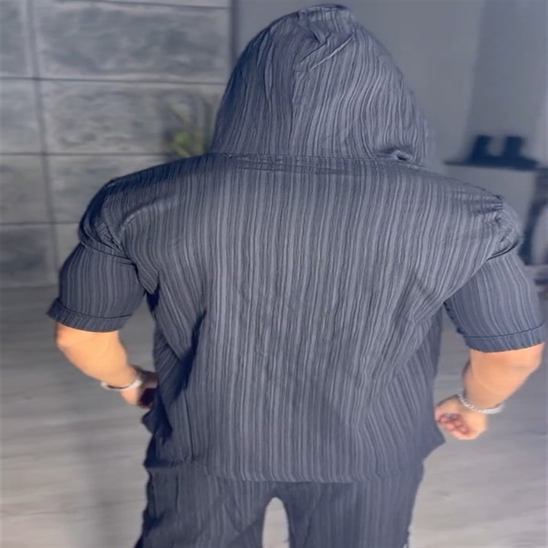 Men's Casual Hooded Sweatshirt And Shorts Two Piece Set_voghion.com