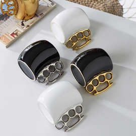 指虎陶瓷杯防爆指虎马克杯拳头拳击杯纯色曲身不规则耐高温咖啡杯