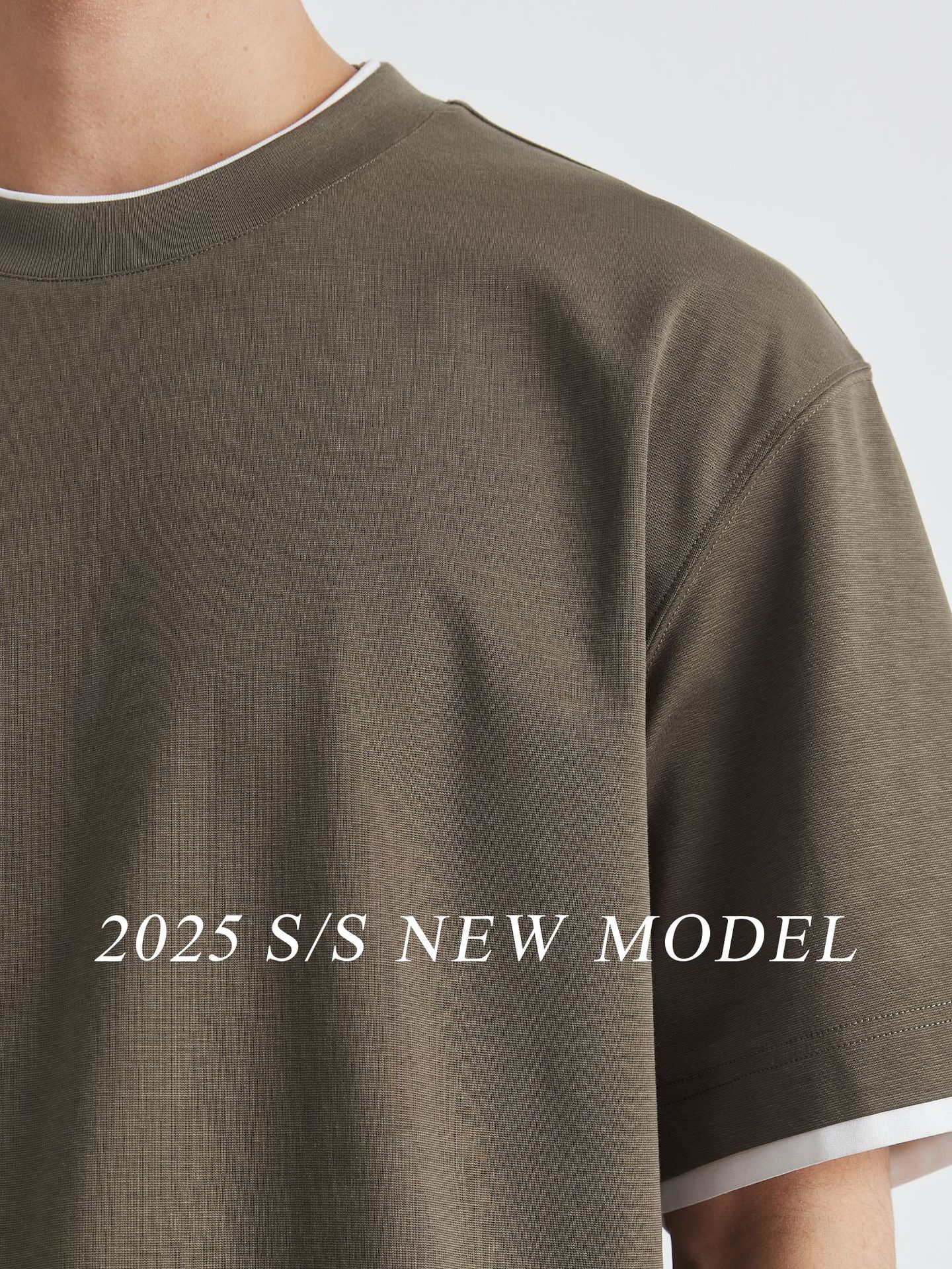 紳士服の偽二枚半袖tシャツ男夏2025新型高級感韓系ファッション男性シャツ