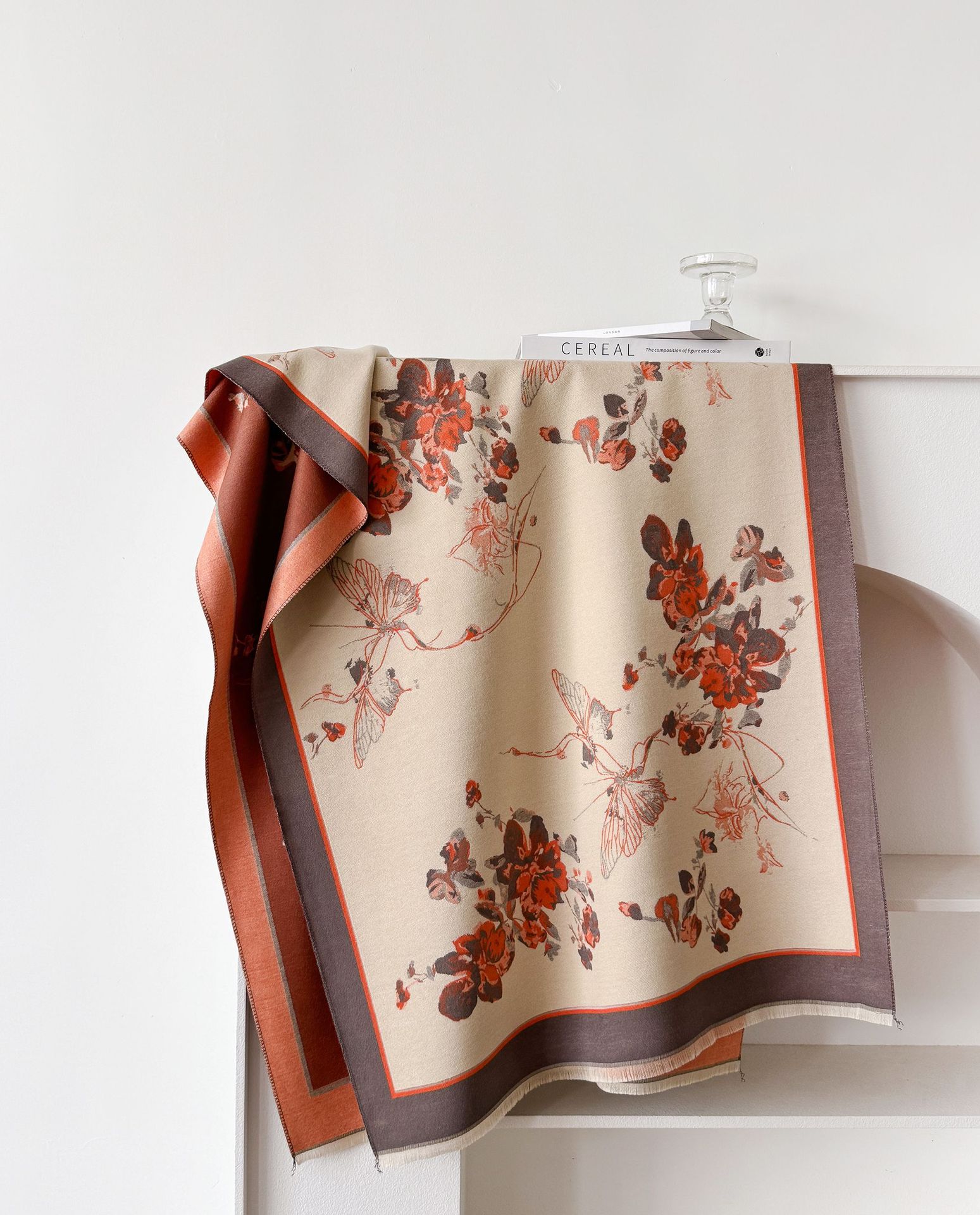 2024 nuevo invierno calentamiento collar moda chal mariposa coreano amor flor imitación de cachemir engrosado bufandas de impresión de doble cara