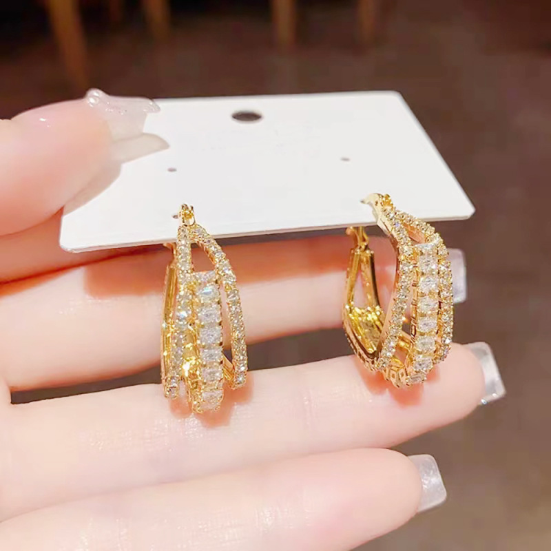 Fashion trendy zircon square earrings niche design light luxury high-grade earrings popular online popular temperament earrings Fashion trendy zircon square earrings niche design light luxury high-grade earrings popular online popular temperament earrings