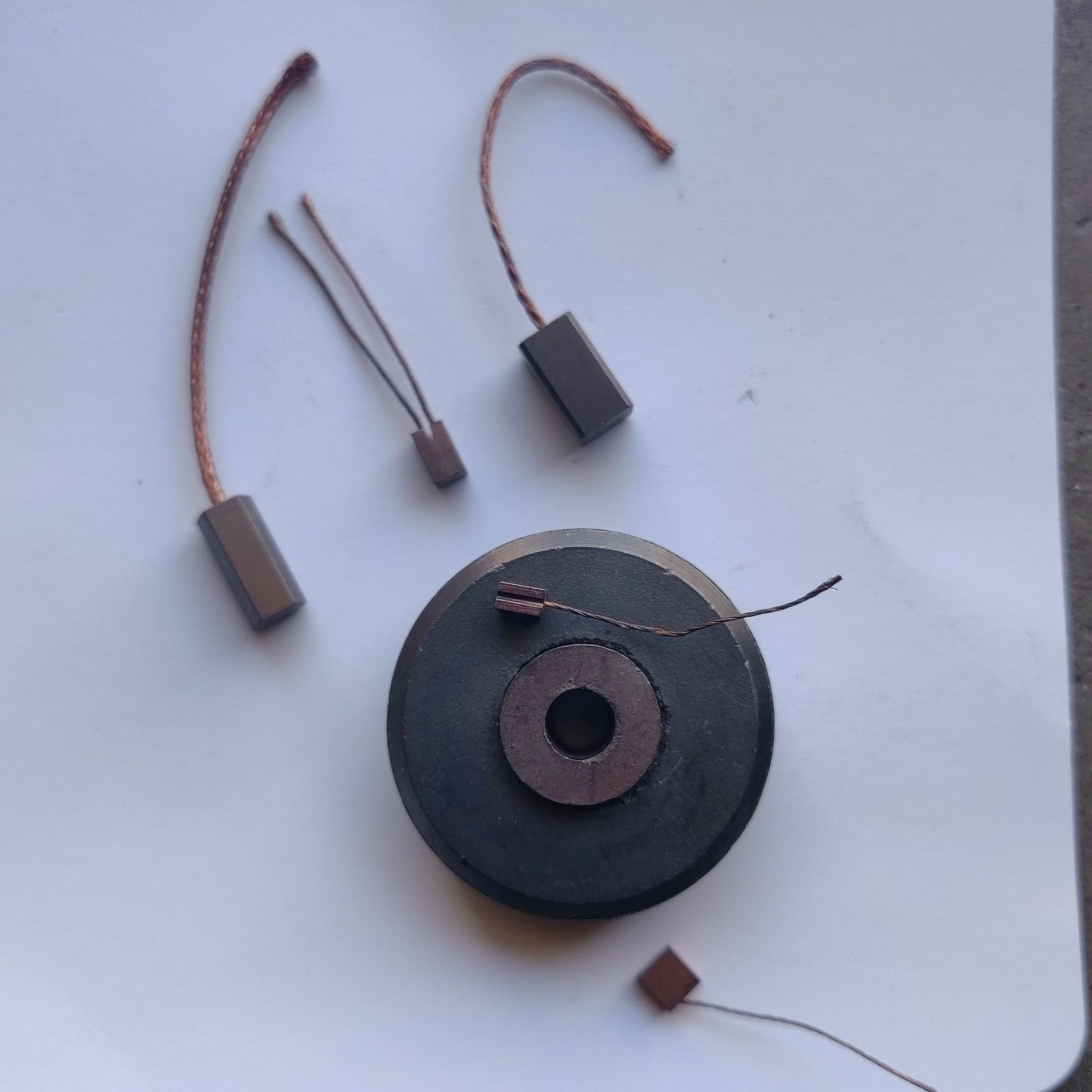 供应碳板炭板碳滑块(图)