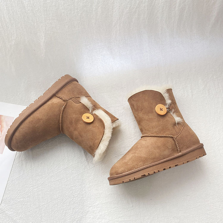 Women's Shoes Snow Boots Sheep Fur Integrated Snow Boots Mid-tube Thick Wool Warm Cotton Shoes Wear-resistant Anti-slip Autumn And Winter Snow Cotton Shoes_voghion.com
