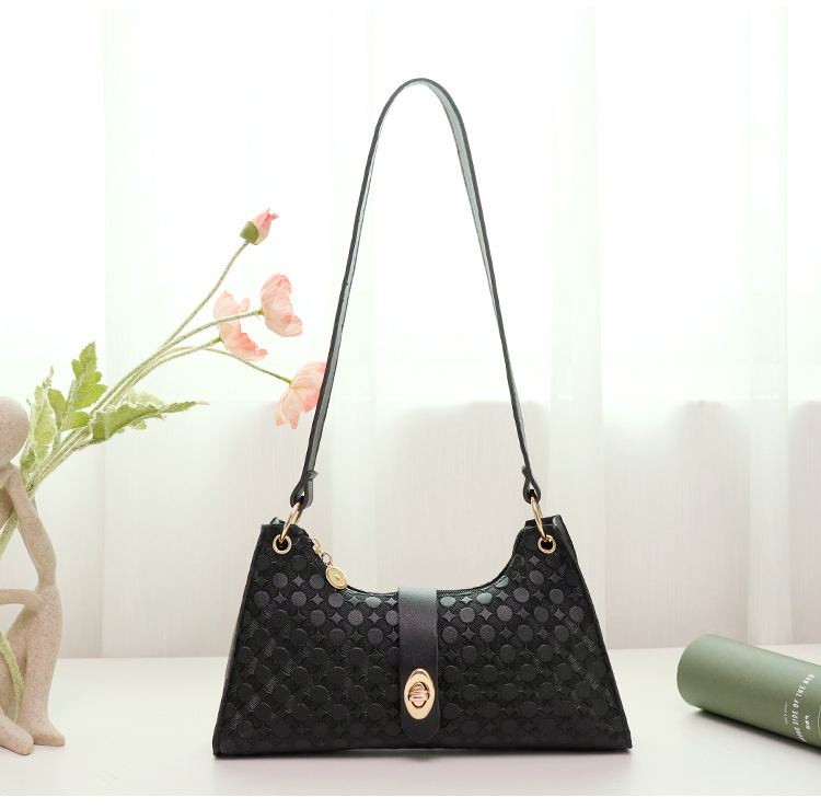 All Seasons Season Women's All Seasons Pu Leather Solid Color Vintage Style Square Zipper Underarm Bag