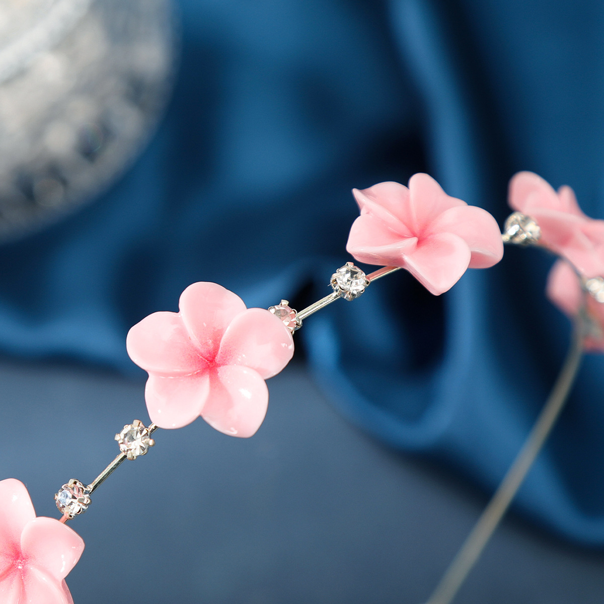 Women's Flower Lady Rhinestone Hair Band display picture 3