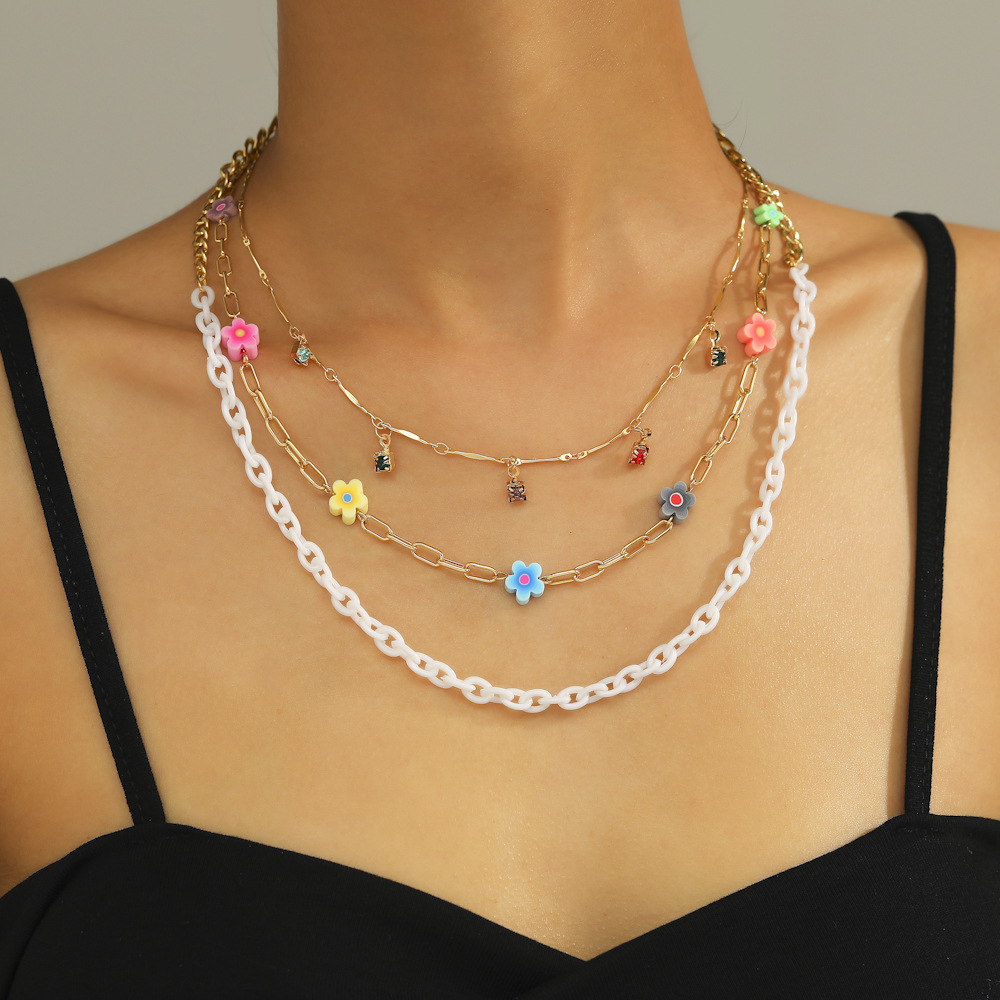 new personality fashion daisy pearl necklace flower puppy multi-layer necklace