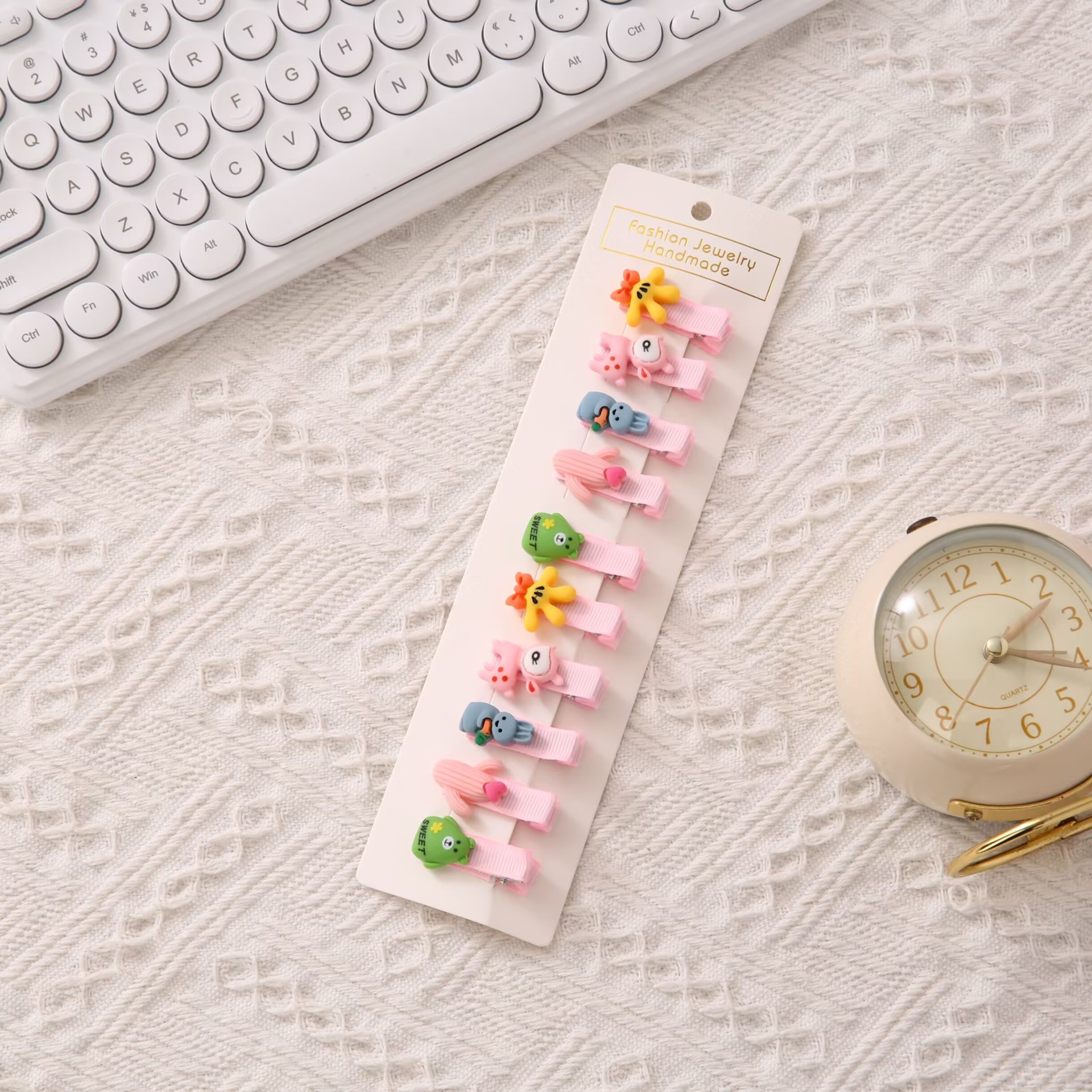 La horquilla del bebé de los niños no duele el cabello clip de pico de pato lado de la niña horquilla rota coreano lindo flequillo clip al por mayor