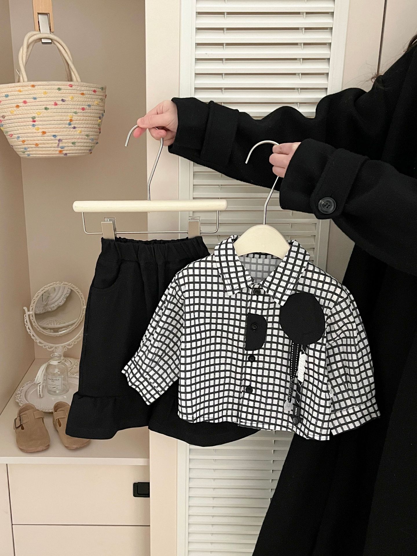 Camisas coreanas de algodón retrógrado para bebés y niños 2026 primavera nueva moda para niños y niñas camisas de otoño chaqueta