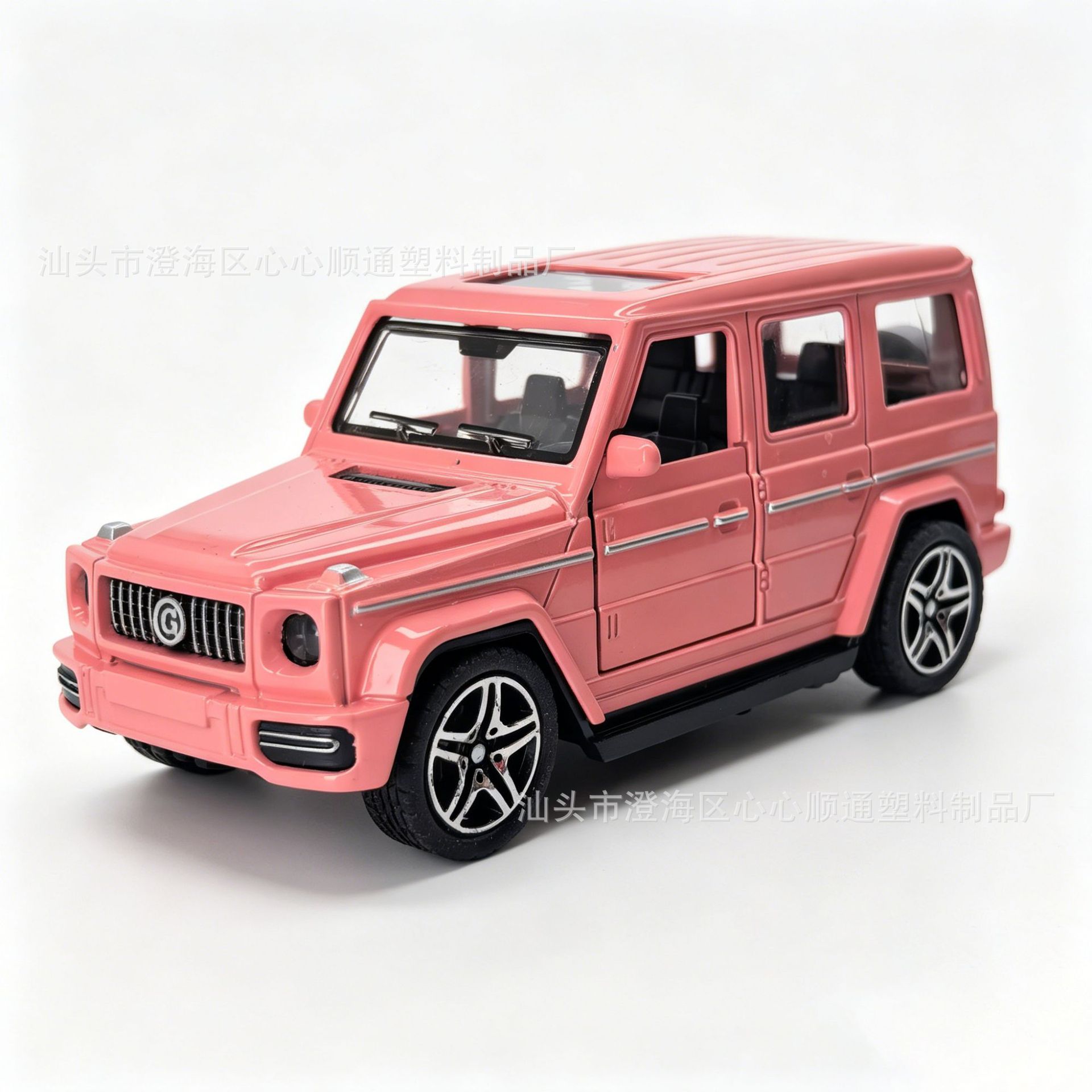 Return fuerza a granel aleación modelo de coche puerta abierta coche de juguete para niños niño decoración de pastel al por mayor