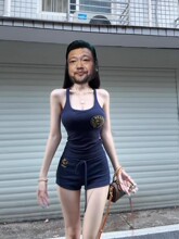 蓝色休闲时尚运动套装女夏季性感辣妹修身吊带背心上衣短裤两件套