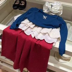 韓国の子供服の女の子の赤いズボンの春秋子供のドーパミンはストレートパンツの赤ちゃんのファッション的でゆったりしたズボンを着ます。