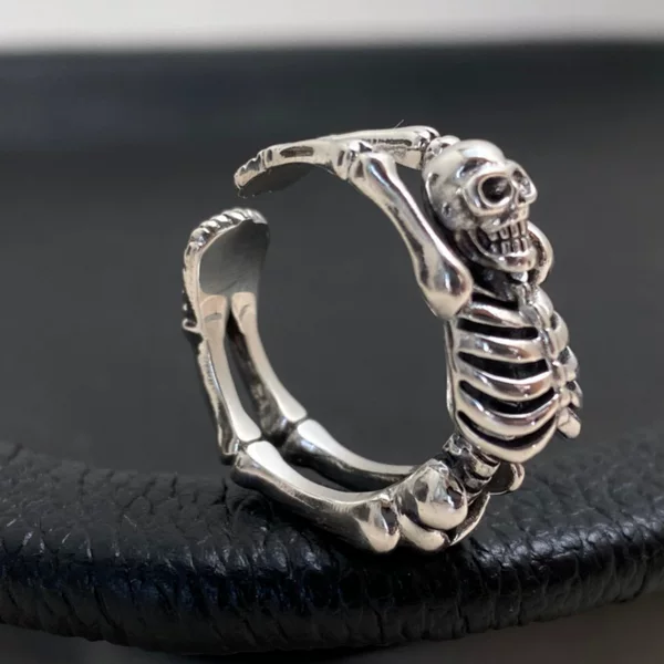 Open ring for men, European and American style, Halloween rock punk skull, exaggerated vintage ring, exaggerated punk hand accessory