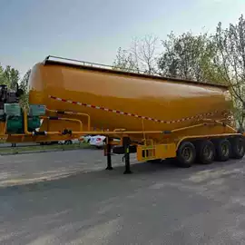 牵引车;粉粒运输车;液罐车