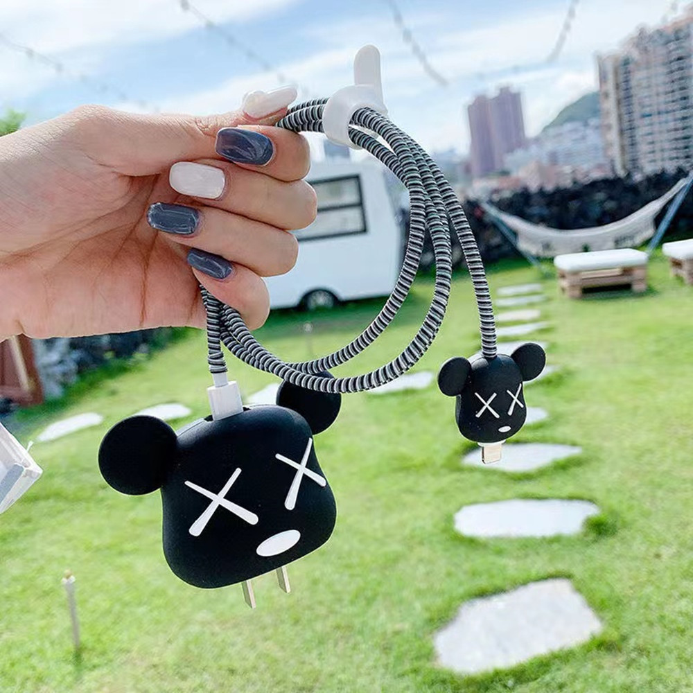 Cubierta protectora de la cabeza de carga cubierta protectora del cable de datos para Apple 18W/20W cubierta protectora del cargador Conjunto de 4 piezas al por mayor