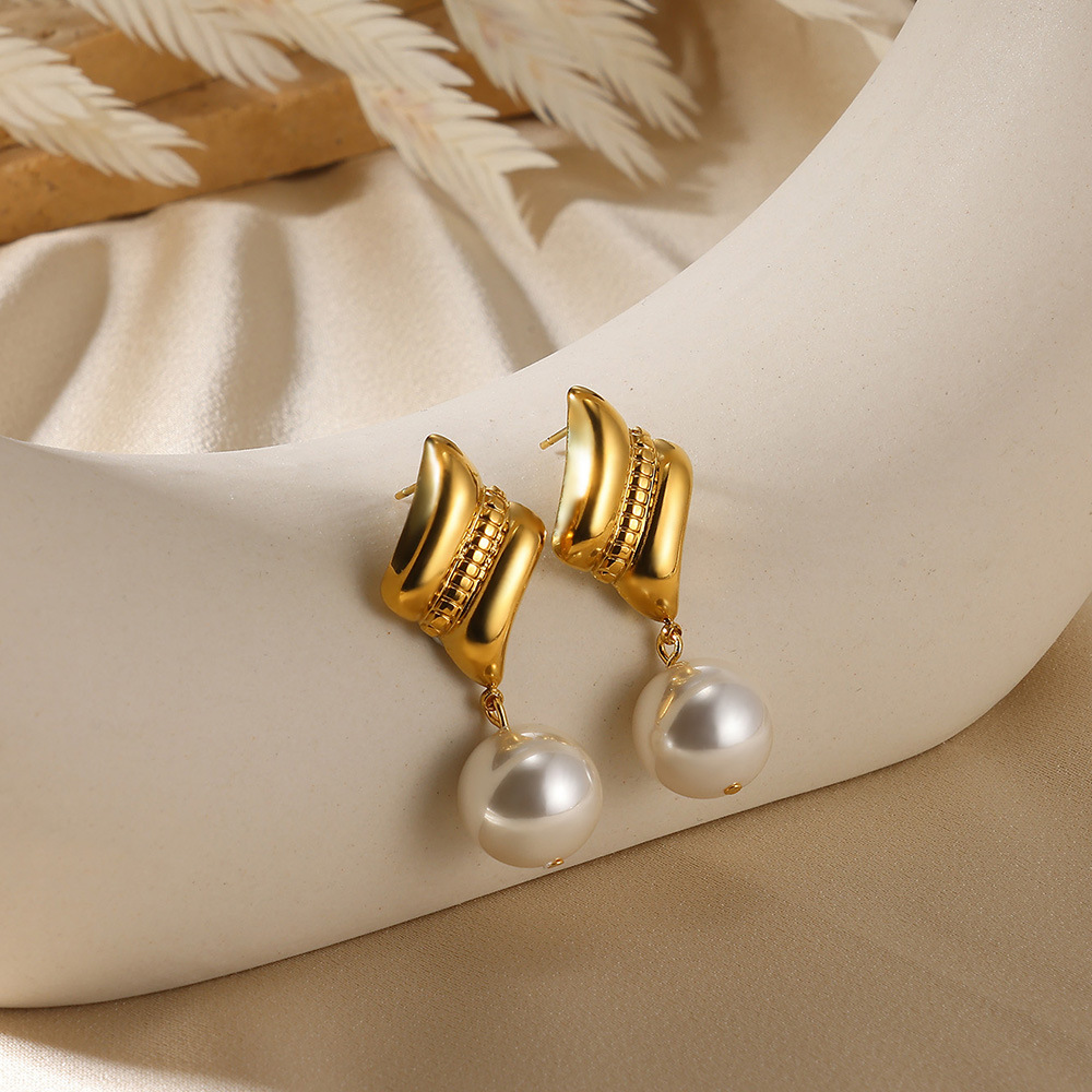 5g Weight 0.03µm-0.05µm Gold Plating Thickness PVD Coated Gold Plating Process 304 Stainless Steel Ear Needle Material Real Gold Plated Plating Material Zircon Inlay Material Dangling Earrings Classification 1 Pair Quantity Holiday, Daily Occasion 304 Stainless Steel Material Flower, Shell Pattern Women's Gender Vacation, Simple Style Style Waterproof Non Tarnish, Inlay Craft PVD Coated Real Gold Plated Flower Shell 304 Stainless Steel Vacation Simple Style Waterproof Non Tarnish Dangling Earrings 23