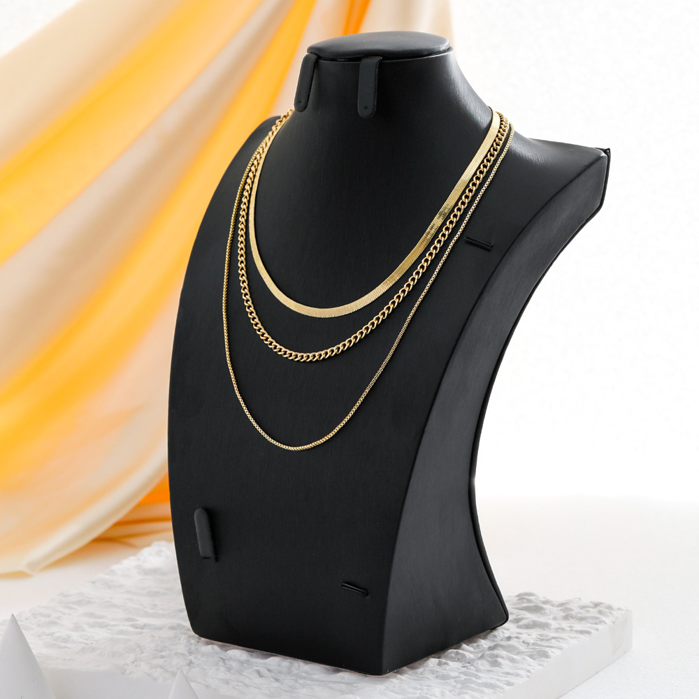 Simple Style Geometric Alloy Layered Plating Necklace display picture 5