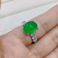 高級クリソプレーズリング、シルバーにプラチナメッキを施した指輪、翡翠色に匹敵する女性用リング、ファッショナブルで多用途なジュエリー