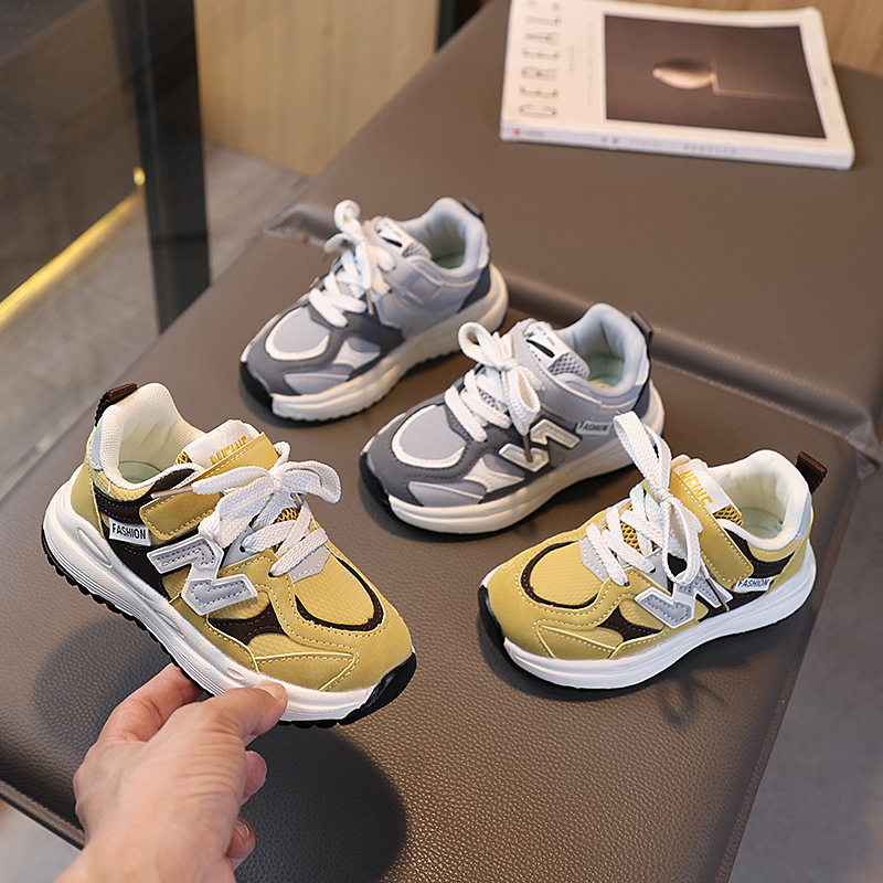 Children's Shoes 2025 Spring and Autumn New Breathable Boys' Sports Training Shoes Korean Style Color Matching Leather Forrest Gump Girls' Shoes