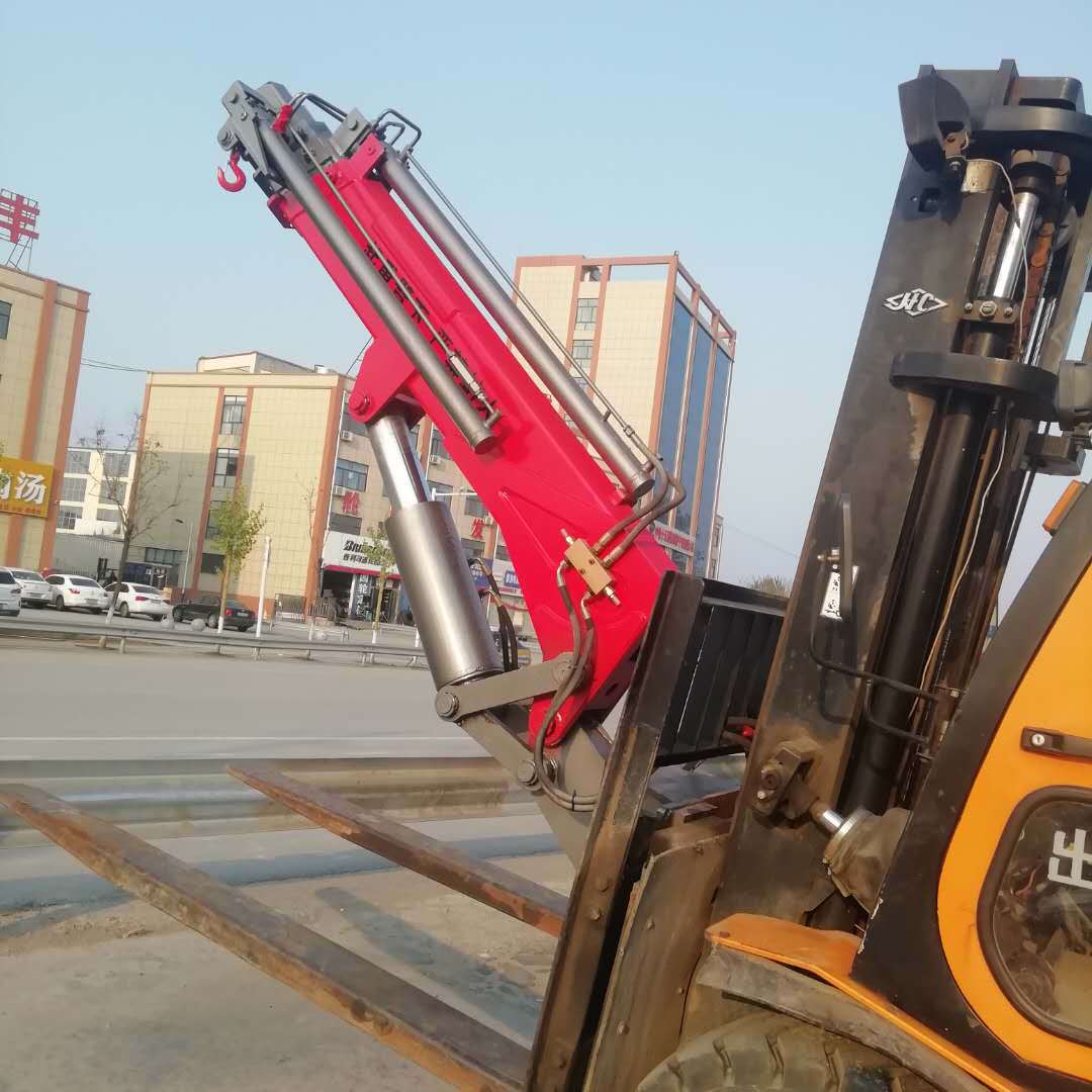 供应叉车吊臂高空作业小型飞臂吊 便携式伸缩叉车吊臂辰旺厂销