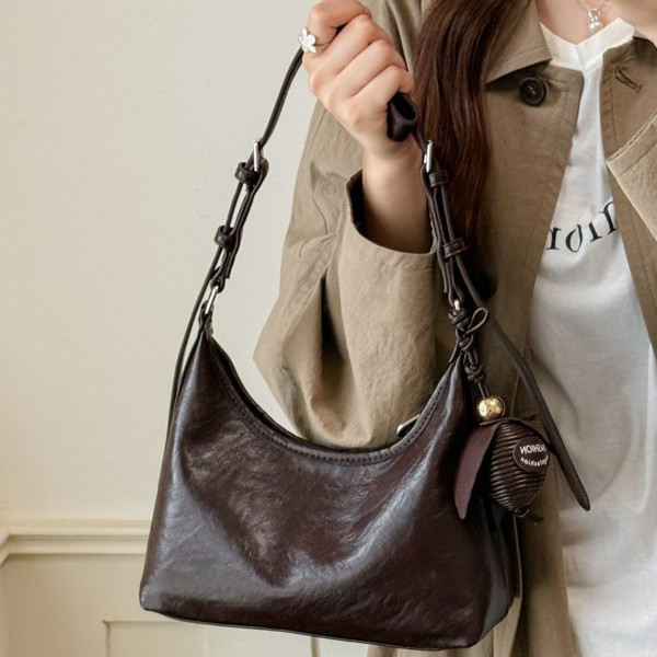 Vintage soft leather underarm bag, high-end fashion, simple and elegant, Maillard-style oil wax leather tote bag, women's shoulder bag