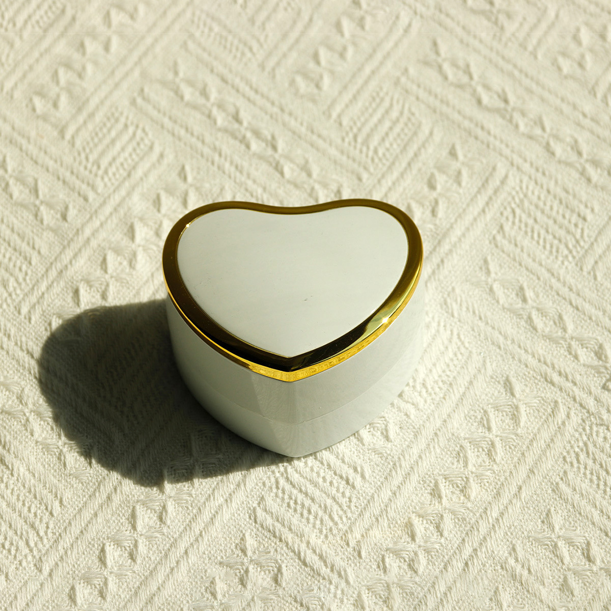 �ߵ����ο���LED��ָ��������Ʒ�������������н��������Ʒ��