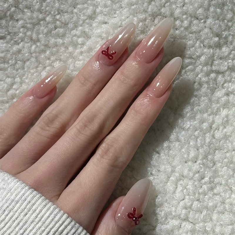 Mecha de vestir hecha a mano, piel desnuda, ojos de gato sonrientes, uñas francesas, uñas de alta calidad, uñas portátiles, productos terminados al por mayor