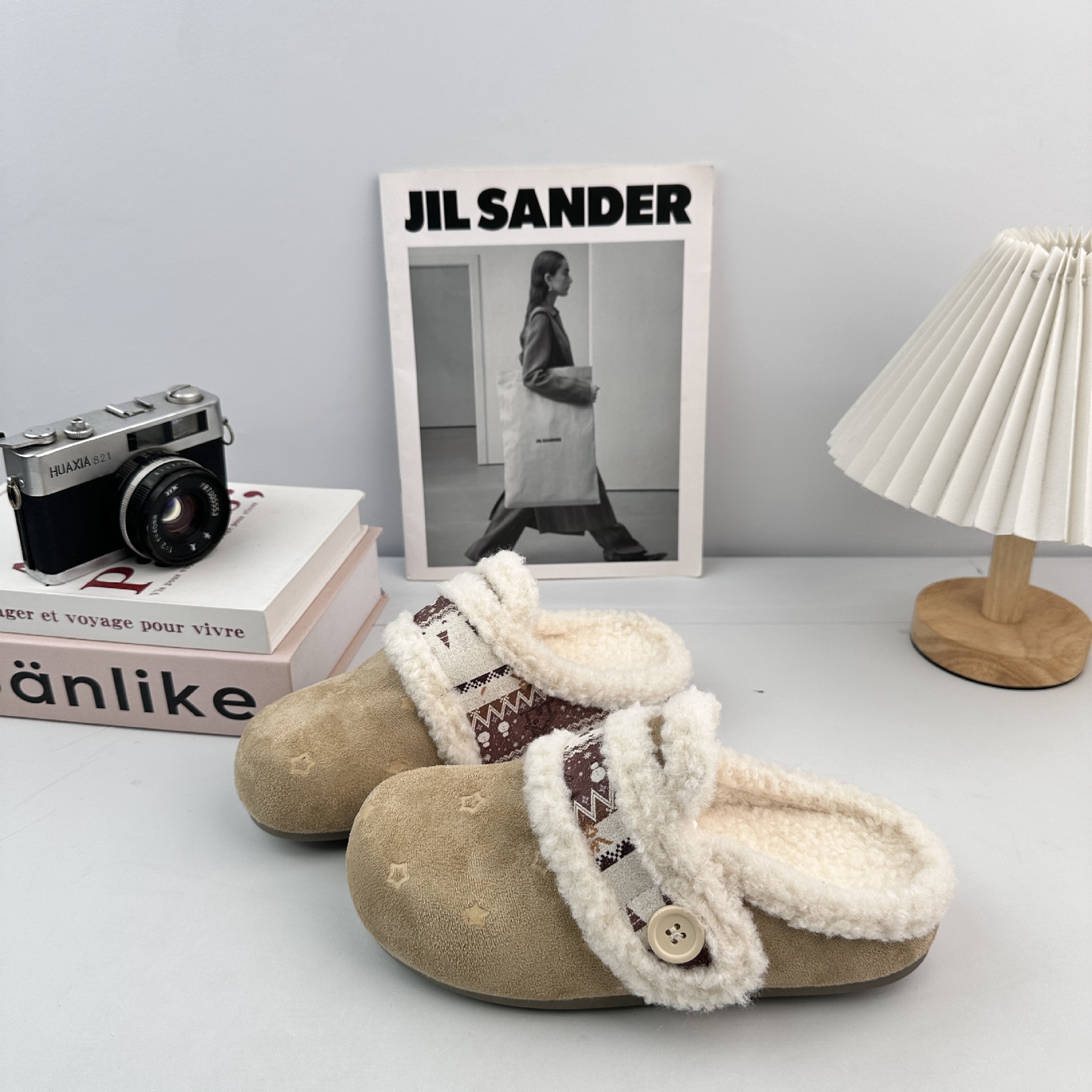 Farwave retro 2025, zapatos de algodón de otoño y invierno, bolsas de mujer con una mitad de vello, zapatillas de calentamiento perezosas, zapatillas de cabello. image 3