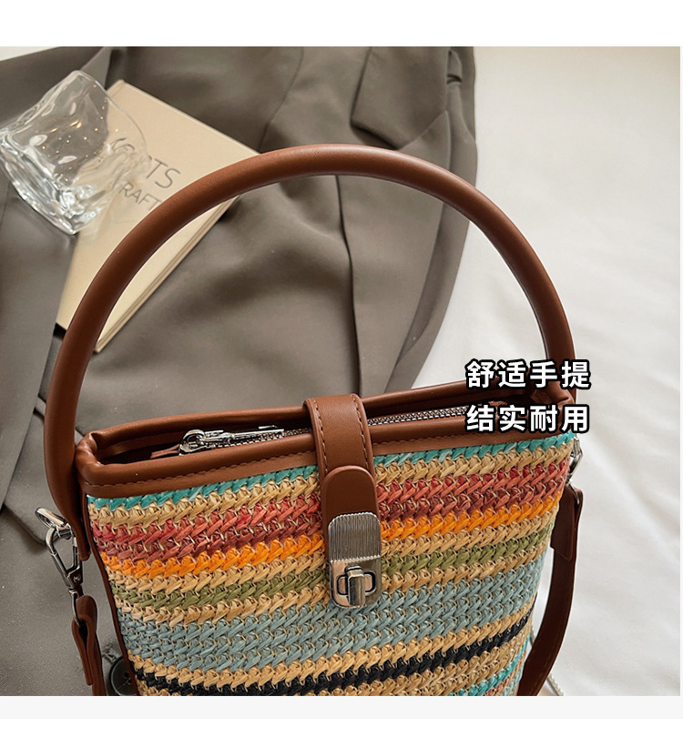 A trendy and fashionable straw-woven phone bag for women in the summer of 2025, a Korean version of a niche and simple crossbody bag undefined