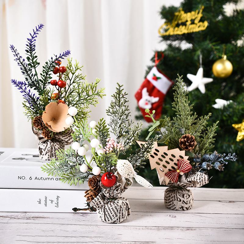 Li Chen Christmas Home Desktop Christmas Tree Simple Mini Decorations Window Display Small Tree Photo Props Cross-Border Customs Clearance