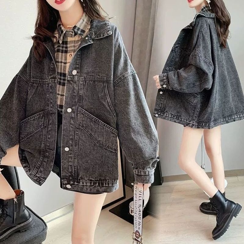 Smoky gray denim jacket, Korean-style loose-fit oversized jacket for female students, popular and stylish denim top Smoky gray denim jacket, Korean-style loose-fit oversized jacket for female students, popular and stylish denim top