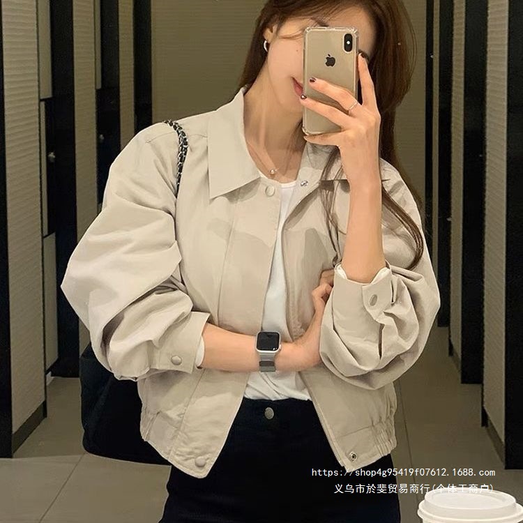 High-end, elegant solid color short jacket, simple, casual, versatile, workwear style, petite top, new spring and autumn style.
