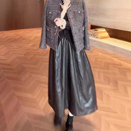 韩系PU皮半身裙女2025秋季新款时尚简约宽松遮肉遮胯百搭A字伞裙