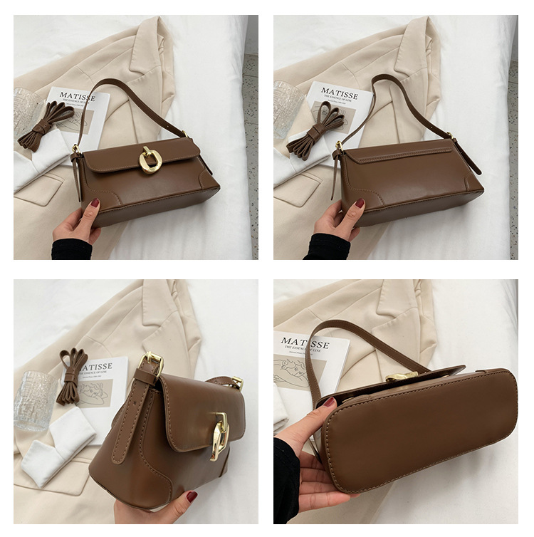 Retro Small Bag Fashion Metal Buckle Messenger Bag One-shoulder Armpit Bag display picture 15