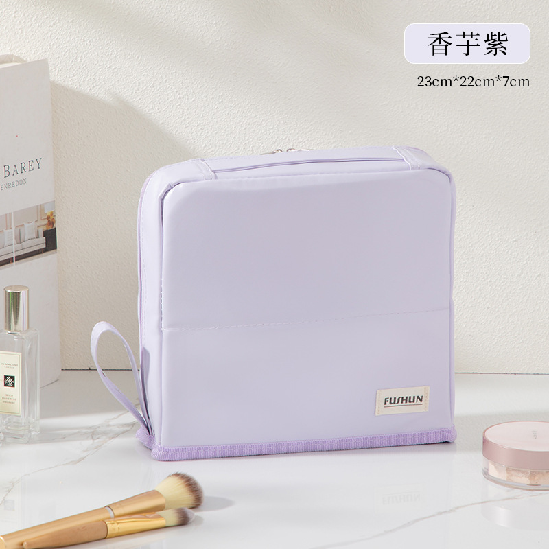 Bolsas de maquillaje de gran capacidad portátiles verticales para mujeres pueden colgar una maleta con espejo pu cruz de bolsas impermeables de mujeres bolsa de almacenamiento