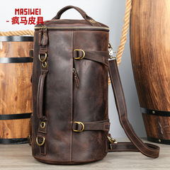 欧米のレトロな狂馬の皮のリュックサックの大容量の男性の旅行のカバンの頭の層の牛革の高級感のランドセルのリュックサック
