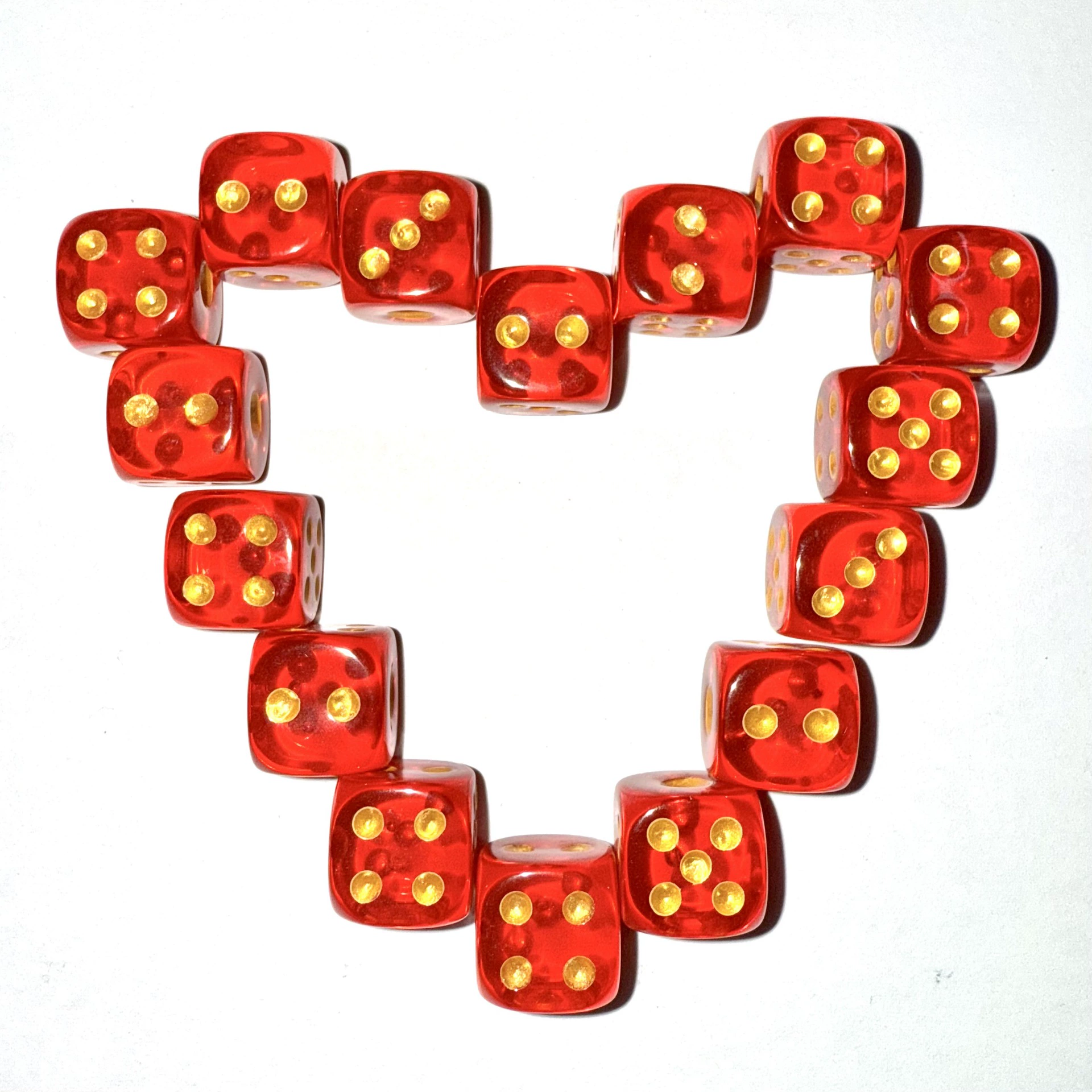 Новый спот 14 мм закругленные прозрачные красные основы золотой краски очки цвета кубика сито