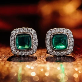 戒指;宝石工艺品;K金耳饰